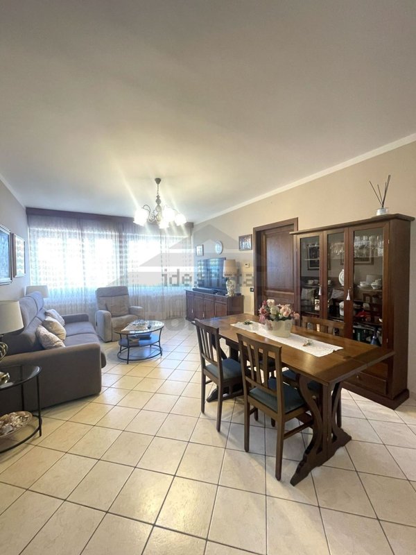 appartamento in vendita a Rosignano Marittimo in zona Rosignano Solvay