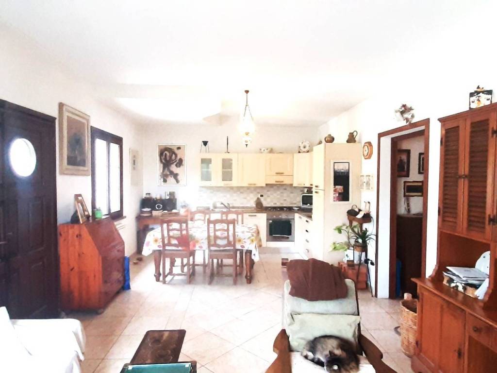 casa indipendente in vendita a Rosignano Marittimo in zona Castiglioncello