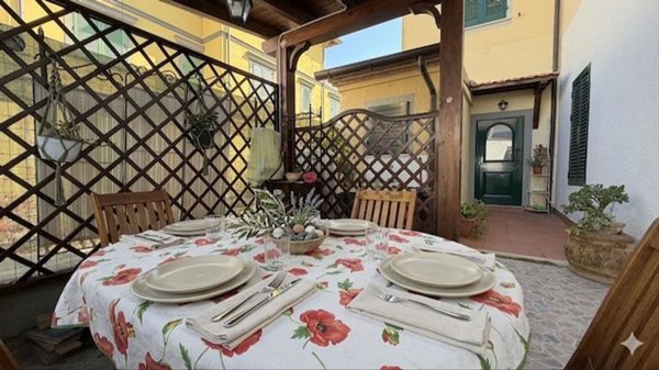 appartamento in vendita a Rosignano Marittimo in zona Castiglioncello