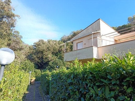 appartamento in vendita a Rosignano Marittimo in zona Castiglioncello