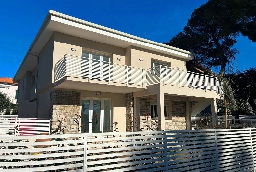 appartamento in vendita a Rosignano Marittimo in zona Castiglioncello