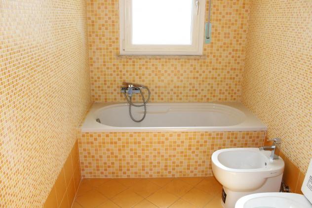 appartamento in vendita a Rosignano Marittimo in zona Rosignano Solvay