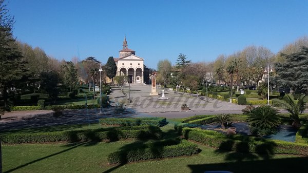 appartamento in vendita a Rosignano Marittimo in zona Vada