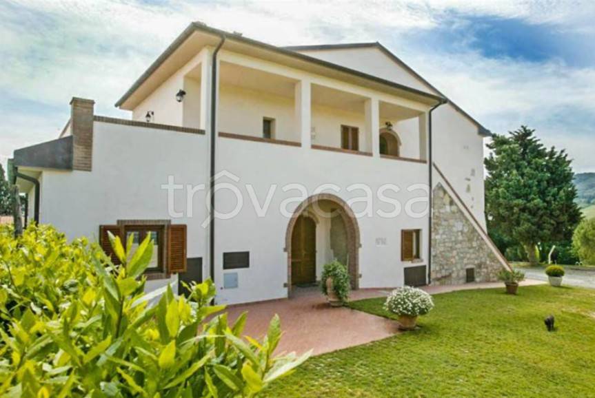 capannone in vendita a Rosignano Marittimo in zona Rosignano Solvay