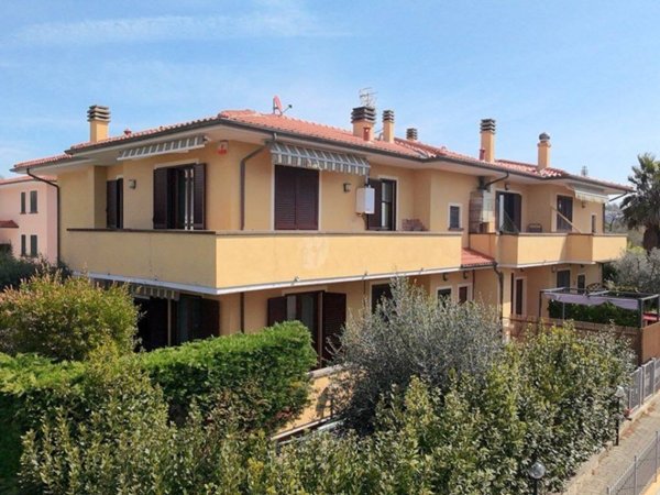 casa indipendente in vendita a Rosignano Marittimo in zona Rosignano Solvay