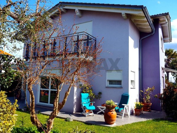 casa indipendente in vendita a Rosignano Marittimo in zona Vada