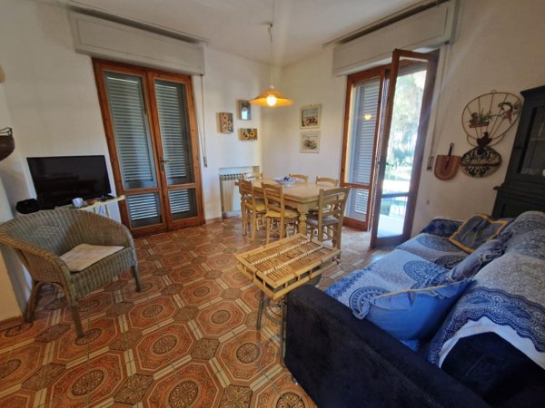 appartamento in vendita a Rosignano Marittimo in zona Vada