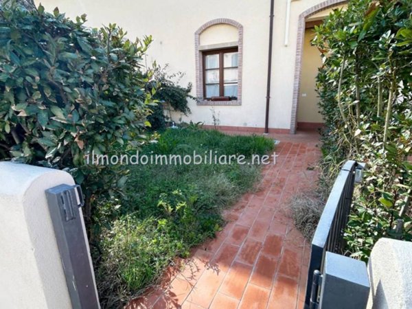 appartamento in vendita a Rosignano Marittimo in zona Vada