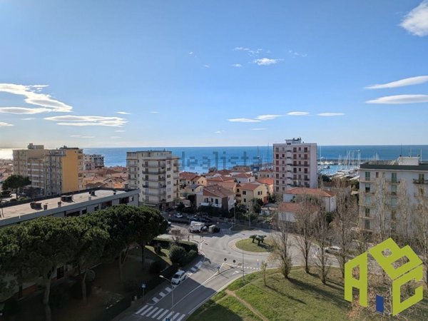appartamento in vendita a Rosignano Marittimo in zona Castiglioncello
