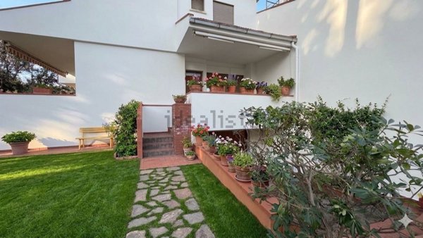 appartamento in vendita a Rosignano Marittimo in zona Castiglioncello