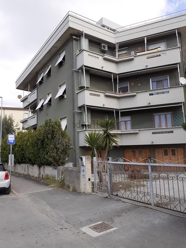 appartamento in vendita a Rosignano Marittimo in zona Vada