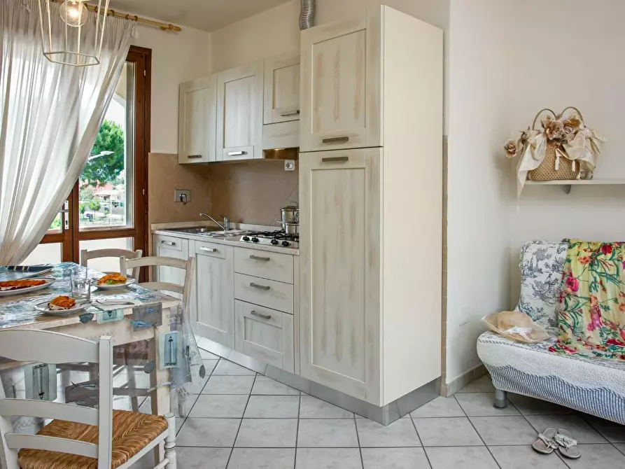 appartamento in vendita a Rosignano Marittimo in zona Vada