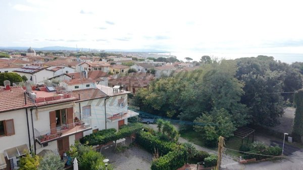 appartamento in vendita a Rosignano Marittimo in zona Castiglioncello