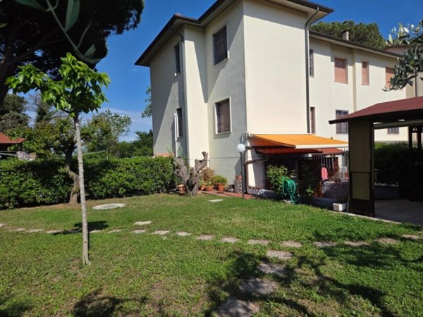 appartamento in vendita a Rosignano Marittimo in zona Vada