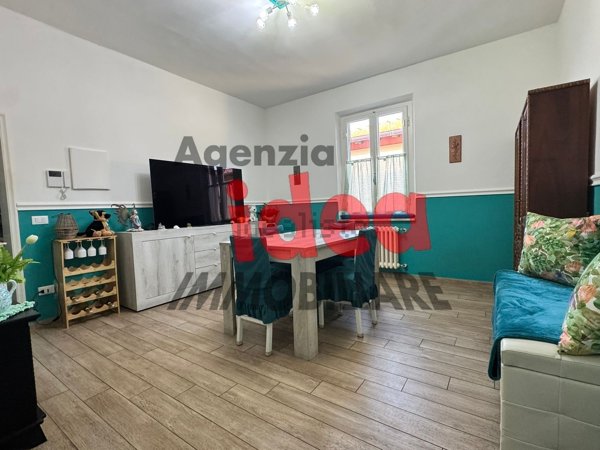 appartamento in vendita a Rosignano Marittimo in zona Castiglioncello