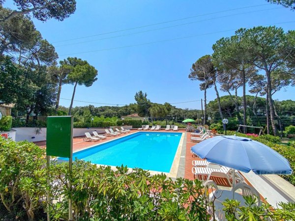 appartamento in vendita a Rosignano Marittimo in zona Castiglioncello