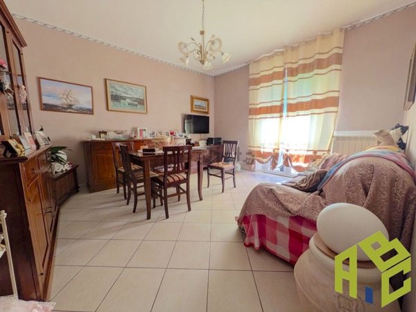 appartamento in vendita a Rosignano Marittimo in zona Rosignano Solvay