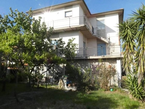 casa indipendente in vendita a Rosignano Marittimo in zona Rosignano Solvay