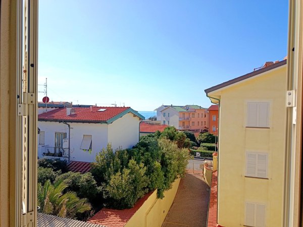 appartamento in vendita a Rosignano Marittimo in zona Rosignano Solvay