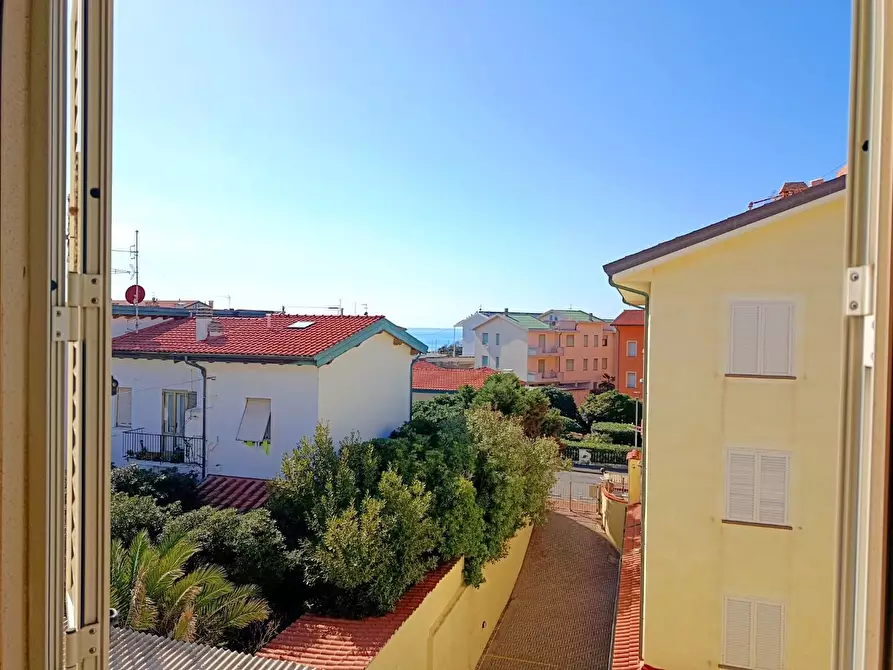 appartamento in vendita a Rosignano Marittimo in zona Rosignano Solvay