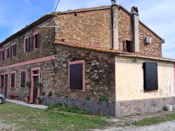 appartamento a Rosignano Marittimo in zona Castelnuovo della Misericordia