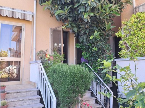 casa indipendente in vendita a Rosignano Marittimo in zona Rosignano Solvay