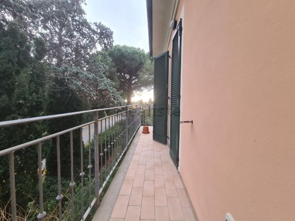 appartamento in vendita a Rosignano Marittimo in zona Vada