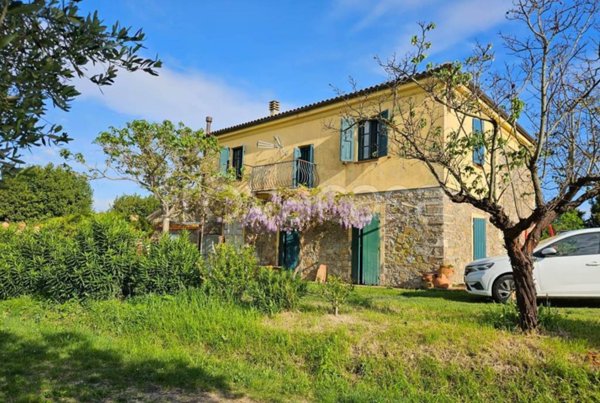appartamento in vendita a Rosignano Marittimo in zona Gabbro