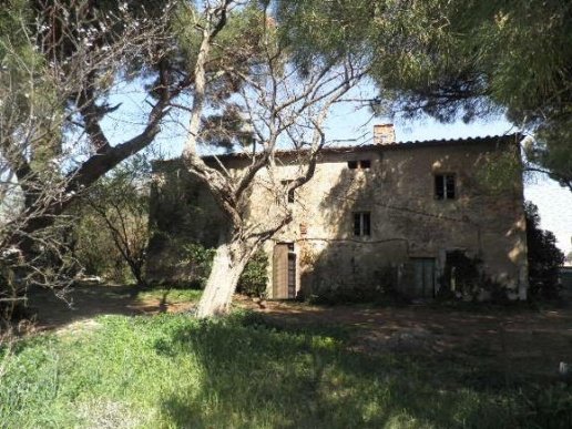 casa indipendente in vendita a Rosignano Marittimo in zona Vada