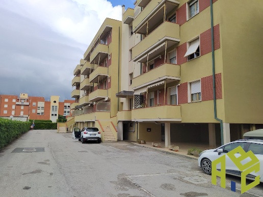 appartamento in vendita a Rosignano Marittimo in zona Rosignano Solvay