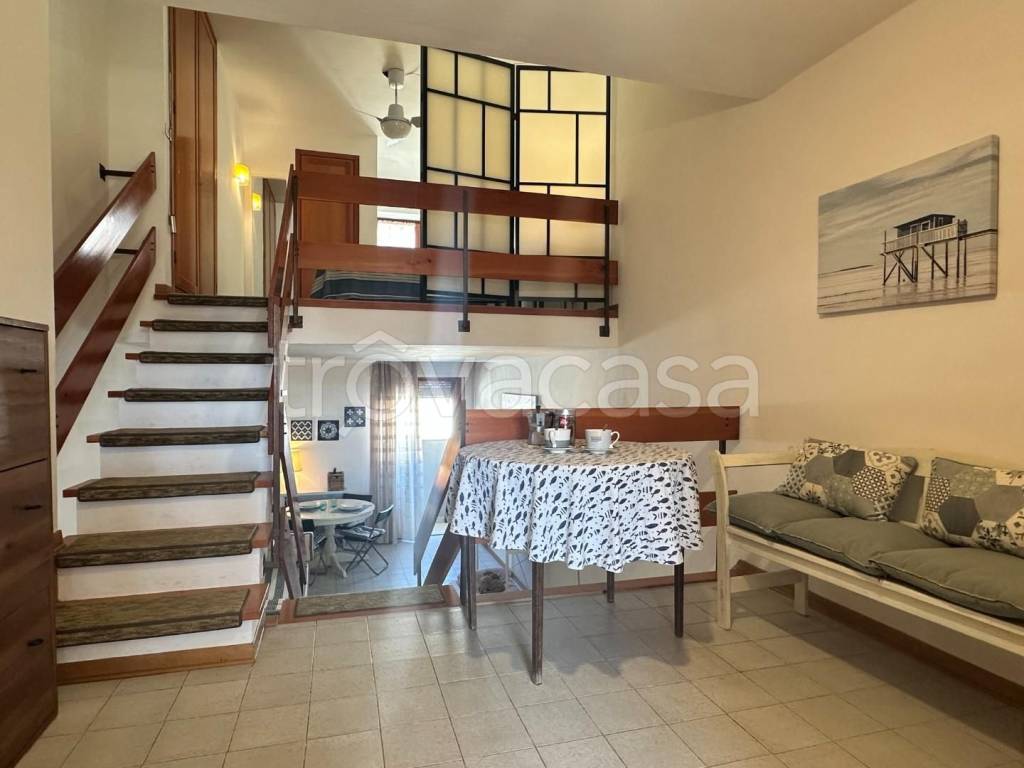 appartamento in vendita a Rosignano Marittimo in zona Castiglioncello