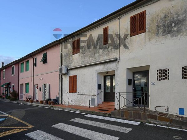 appartamento in vendita a Rosignano Marittimo in zona Nibbiaia