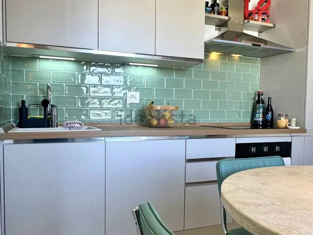 appartamento in vendita a Rosignano Marittimo in zona Rosignano Solvay