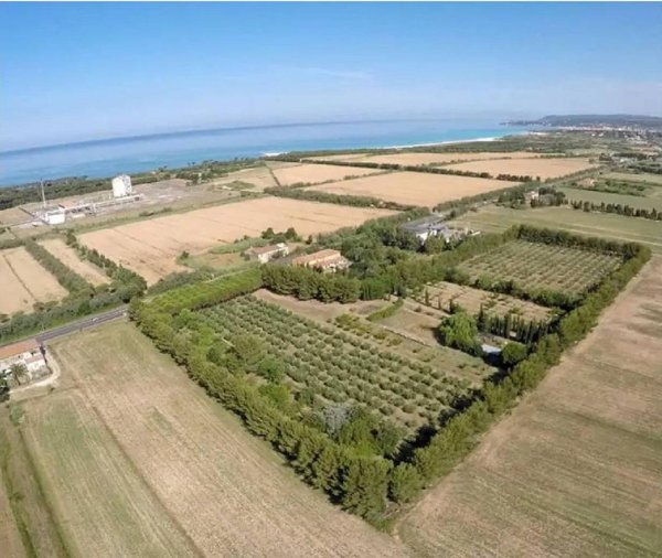 casale in vendita a Rosignano Marittimo in zona Vada
