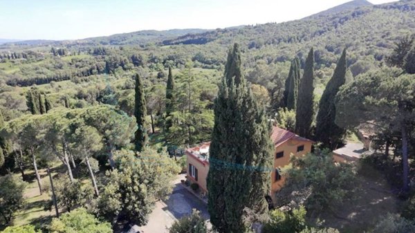 casa indipendente a Rosignano Marittimo in zona Castelnuovo della Misericordia