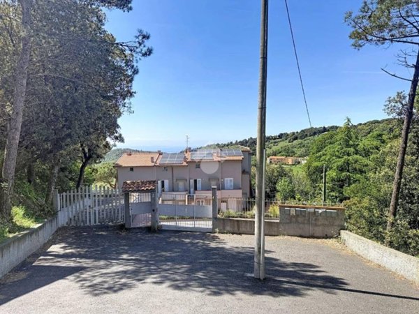 appartamento in vendita a Rosignano Marittimo in zona Nibbiaia