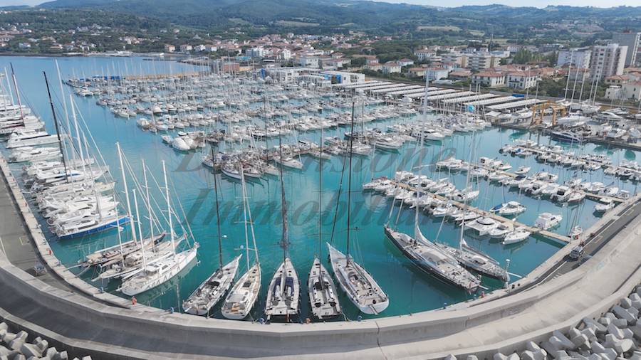 appartamento in vendita a Rosignano Marittimo in zona Rosignano Solvay