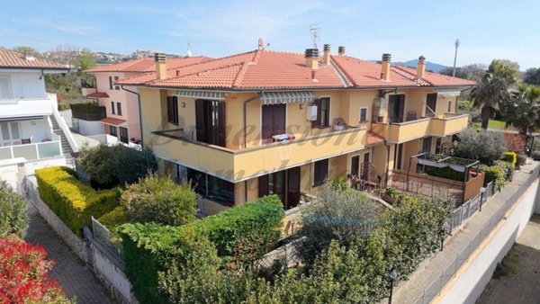 appartamento in vendita a Rosignano Marittimo in zona Rosignano Solvay