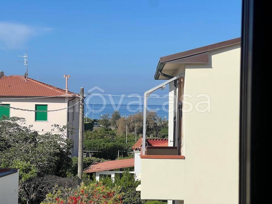 appartamento in vendita a Rosignano Marittimo in zona Rosignano Solvay