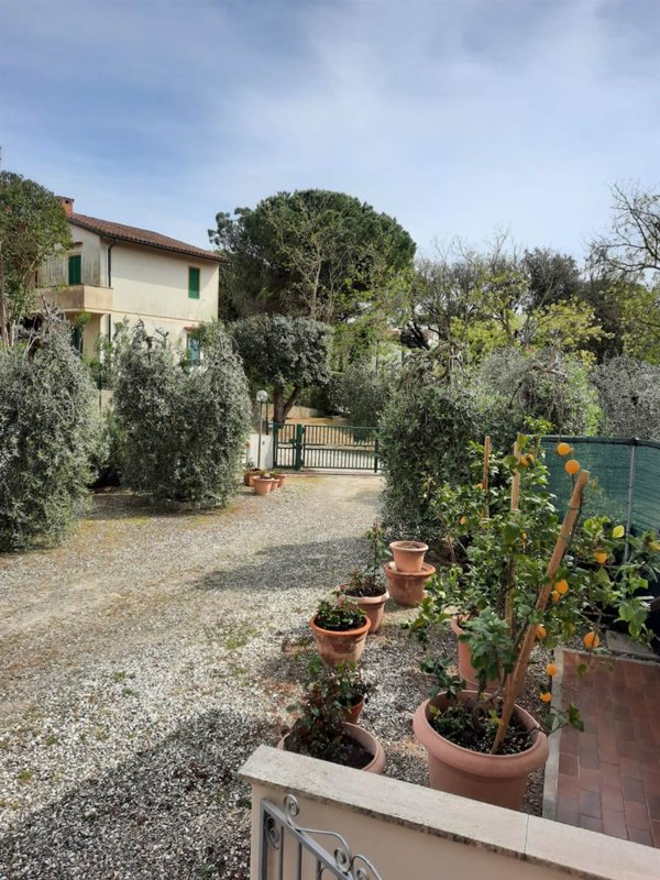 appartamento in vendita a Rosignano Marittimo in zona Gabbro