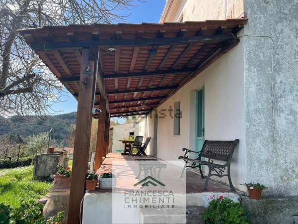 casale in vendita a Rosignano Marittimo in zona Gabbro