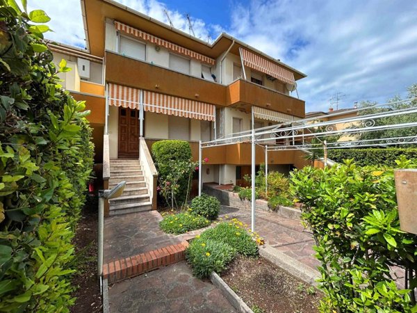 appartamento in vendita a Rosignano Marittimo in zona Rosignano Solvay
