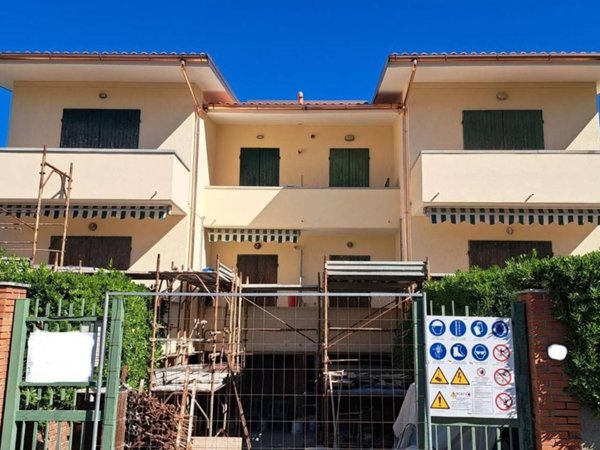 appartamento in vendita a Rosignano Marittimo in zona Rosignano Solvay