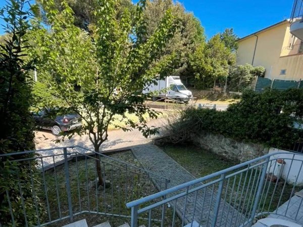 appartamento in vendita a Rosignano Marittimo in zona Nibbiaia