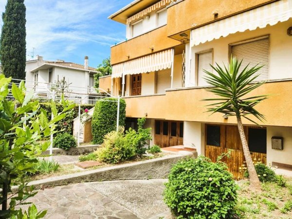 appartamento in vendita a Rosignano Marittimo in zona Rosignano Solvay