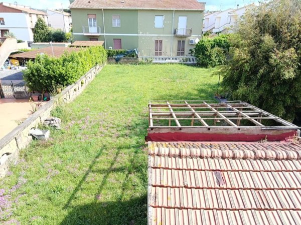 casa indipendente in vendita a Rosignano Marittimo in zona Rosignano Solvay