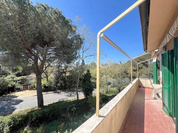 appartamento in vendita a Rosignano Marittimo in zona Castiglioncello