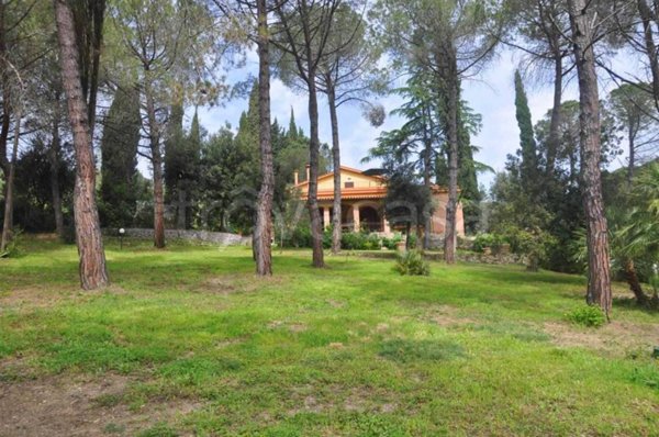 casa indipendente in vendita a Rosignano Marittimo