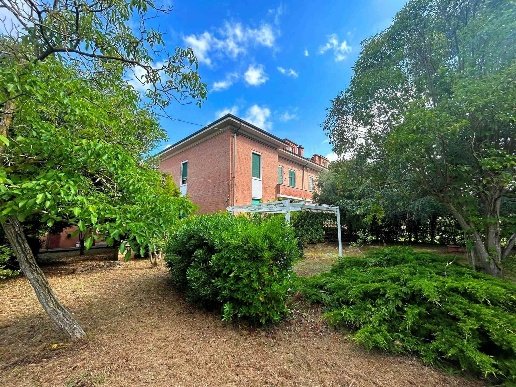 appartamento in vendita a Rosignano Marittimo in zona Rosignano Solvay