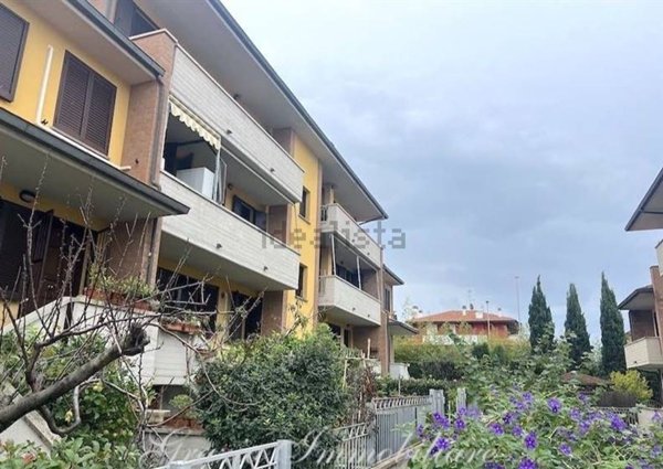 appartamento in vendita a Rosignano Marittimo in zona Rosignano Solvay